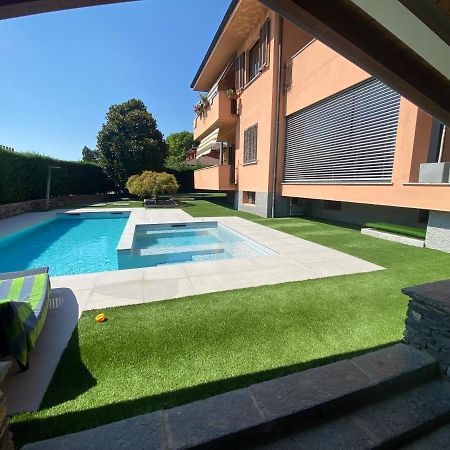B&B Arcobaleno Longone al Segrino ภายนอก รูปภาพ