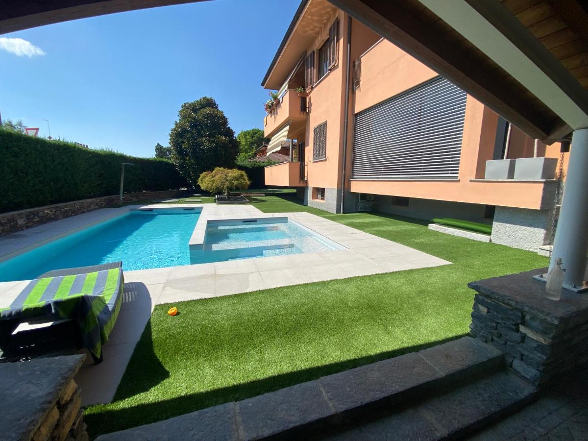 B&B Arcobaleno Longone al Segrino ภายนอก รูปภาพ