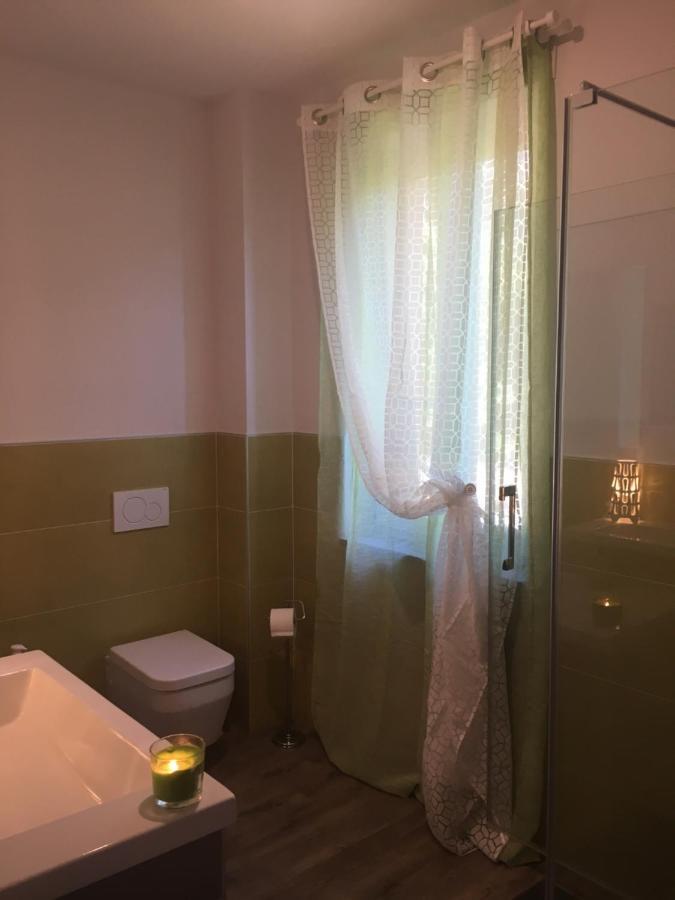 B&B Arcobaleno Longone al Segrino ภายนอก รูปภาพ