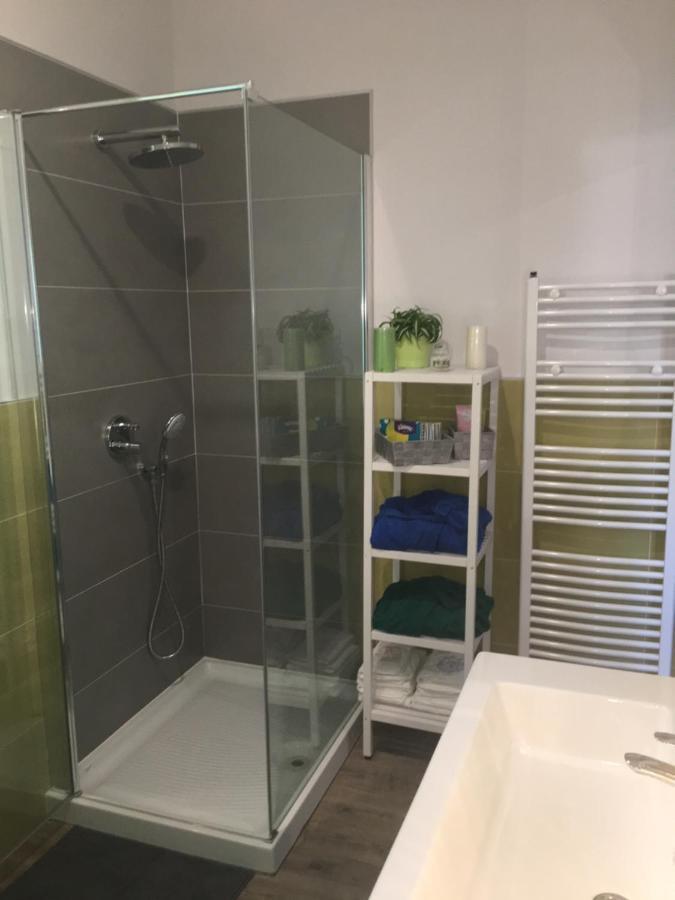 B&B Arcobaleno Longone al Segrino ภายนอก รูปภาพ