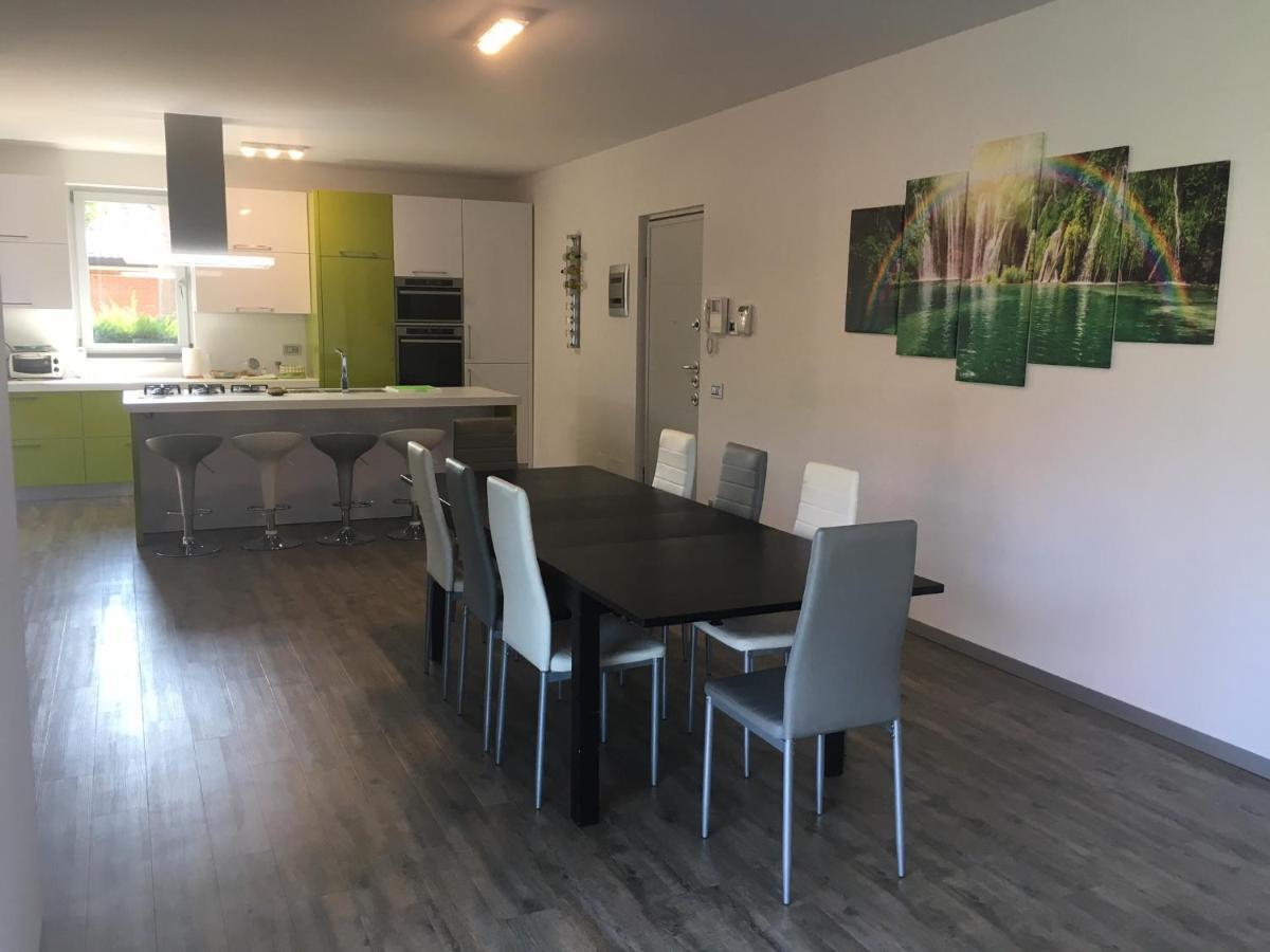 B&B Arcobaleno Longone al Segrino ภายนอก รูปภาพ